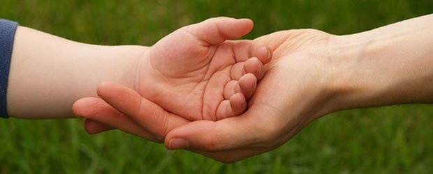 ADOZIONE E AFFIDO. FORUM: SALVIAMO LA LEGGE 184 E IL BAMBINO RESTERA’ SOGGETTO DI DIRITTI ADOZIONE E AFFIDO. FORUM: SALVIAMO LA LEGGE 184 E IL BAMBINO RESTERA’ SOGGETTO DI DIRITTI